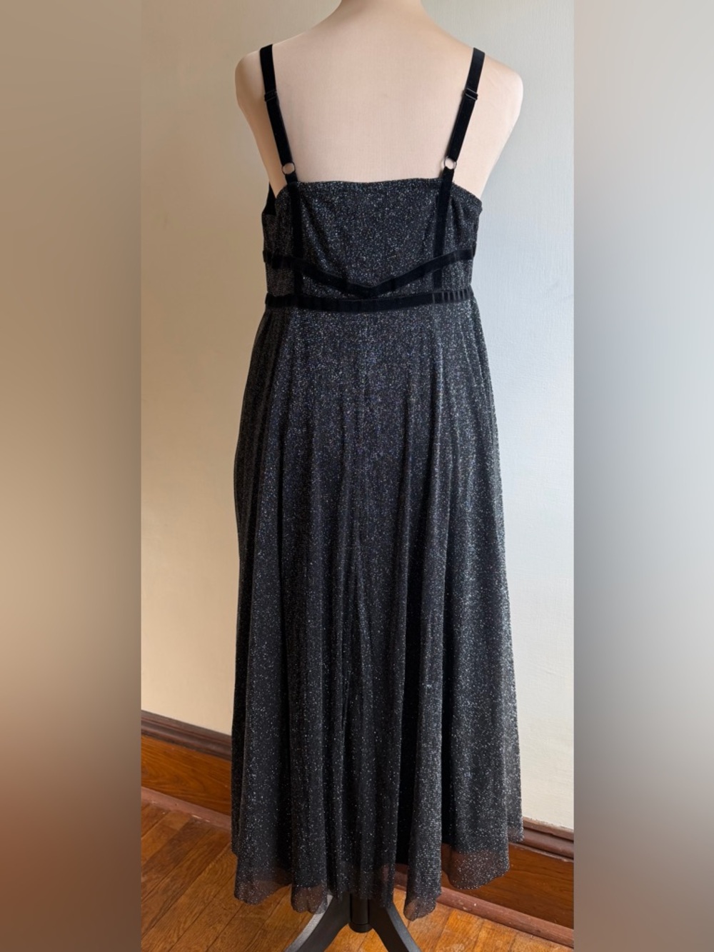 Torrid Black Metallic Shimmer Midi Dress Size 0 Fit & Flare Party Cocktail - Picture 2 of 9